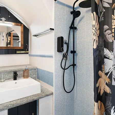 Domus Santa Brigida Διαμέρισμα Σαν Ρέμο